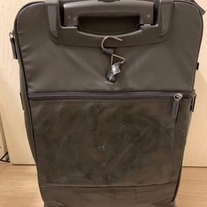 GENIUS PACK G4 CARRY ON SPINNER